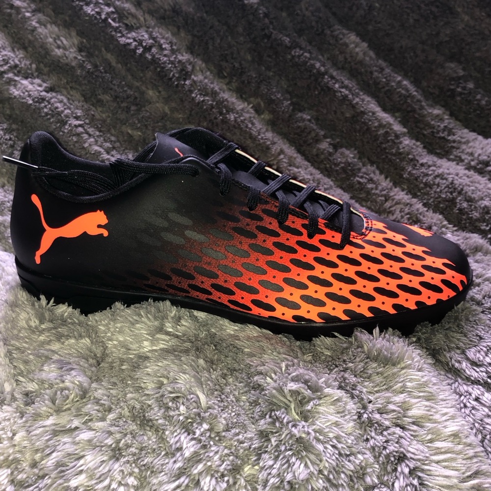 Men puma shoes